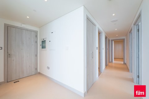 Apartament në Dubai, Emiratet e Bashkuara Arabe 3 dhoma gjumi, 175.6 m2. № 348172 - Foto 13
