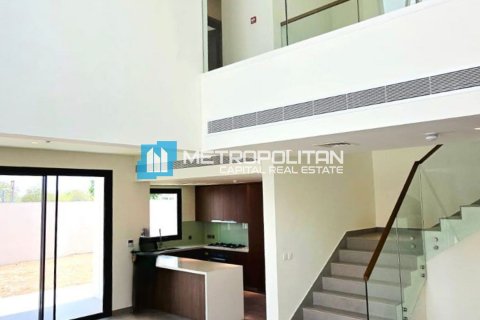 Villa para arrendamento em Yas Island, Abu Dhabi, EAU 4 quartos, 313.3 m2 № 690659 - foto 2