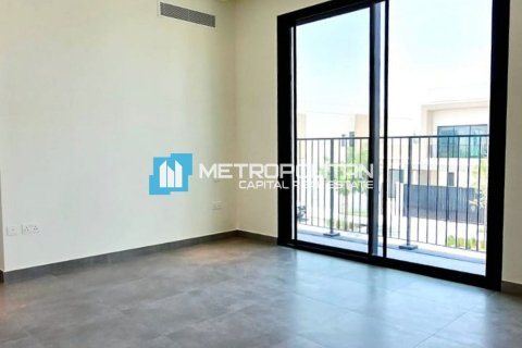 Villa para arrendamento em Yas Island, Abu Dhabi, EAU 4 quartos, 313.3 m2 № 690659 - foto 9