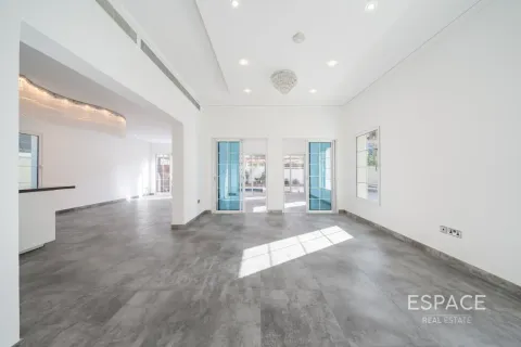 فيلا للبيع في Jumeirah Village Triangle، دبي، الإمارات العربية المتحدة 3 غرفة نوم ، 362 متر مربع ، رقم 737809 - صورة 4