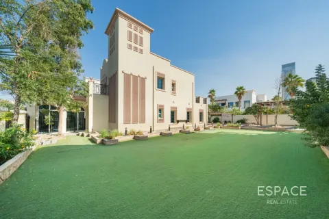 فيلا للبيع في Jumeirah Village Triangle، دبي، الإمارات العربية المتحدة 3 غرفة نوم ، 362 متر مربع ، رقم 737809 - صورة 2