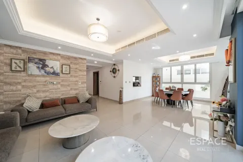 Villa zum Verkauf in Al Furjan, Dubai, VAE 4 Schlafzimmer, 378 m2 Nr. 737811 - Foto 3