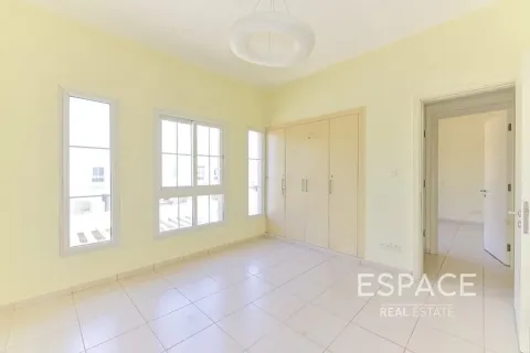 Villa til salg i The Springs, Dubai, UAE 3 soveværelser, 245 kvm № 737810 - foto 7