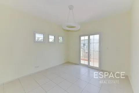 Villa til salg i The Springs, Dubai, UAE 3 soveværelser, 245 kvm № 737810 - foto 8