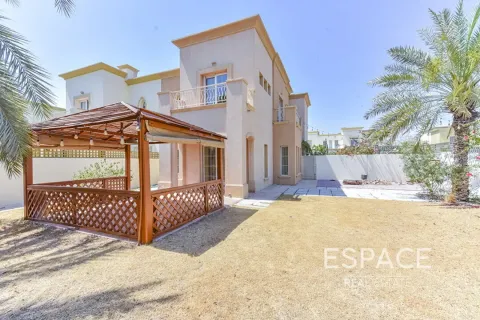 Вилла в The Springs, Дубай, ОАЭ 3 спальни, 245м2 № 737810