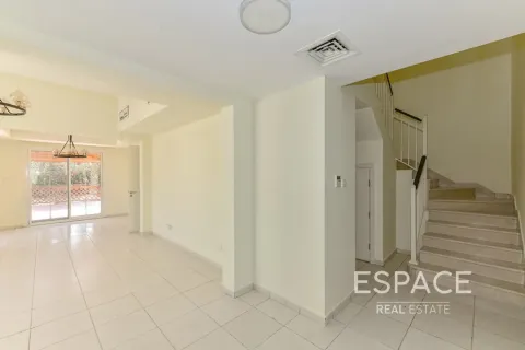 Villa til salg i The Springs, Dubai, UAE 3 soveværelser, 245 kvm № 737810 - foto 5