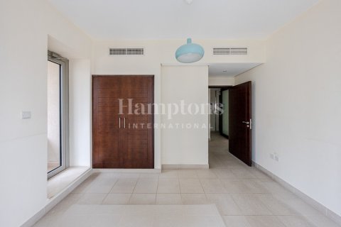 Huoneisto Downtown Dubai (Downtown Burj Dubai), Arabiemiraatit 2 makuuhuonetta, 108.18089835 m2 № 757651 - kuva 20