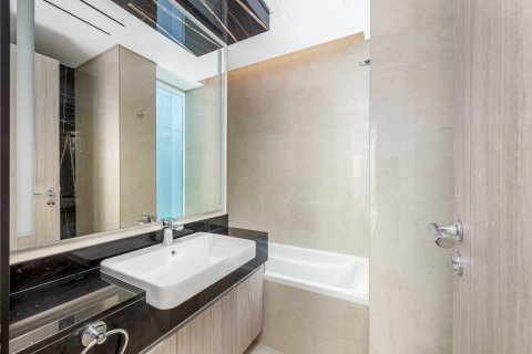 Apartmen di Jumeirah Lake Towers, Dubai, UAE 1 bilik tidur, 80.02 meter persegi № 764220 - foto 9