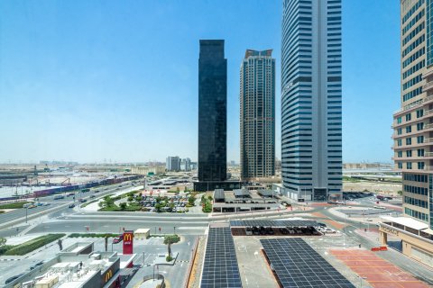 Apartmen di Jumeirah Lake Towers, Dubai, UAE 1 bilik tidur, 80.02 meter persegi № 764220 - foto 13