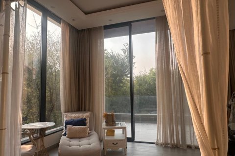 Villa en alquiler en Tilal City, Sharjah, EAU 5 dormitorios, 457.83 m2 № 764219 - foto 14