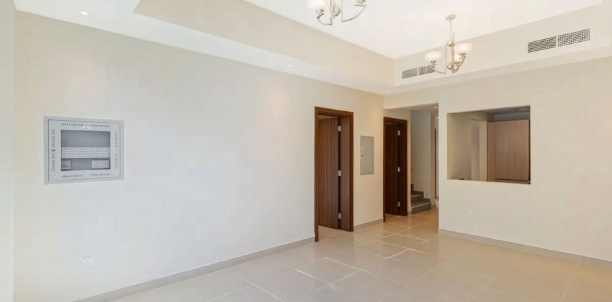 Dubai, BAE’de sıra ev 3 yatak odası, 187.2 m&sup2; No 740346